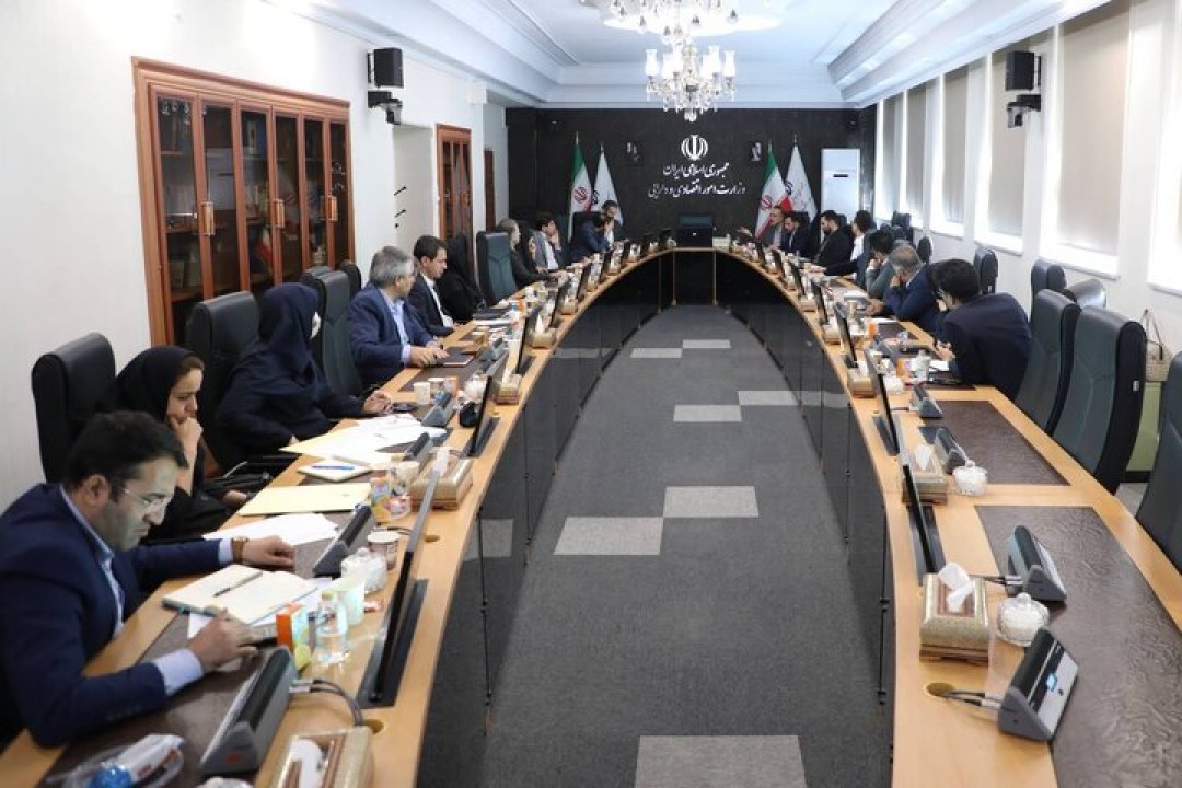 اولین جلسه هم اندیشی خزانه داری کل کشور با نمایندگان بانک های دولتی برگزار شد اولین جلسه هم اندیشی خزانه داری کل کشور با نمایندگان بانک های دولتی برگزار شد